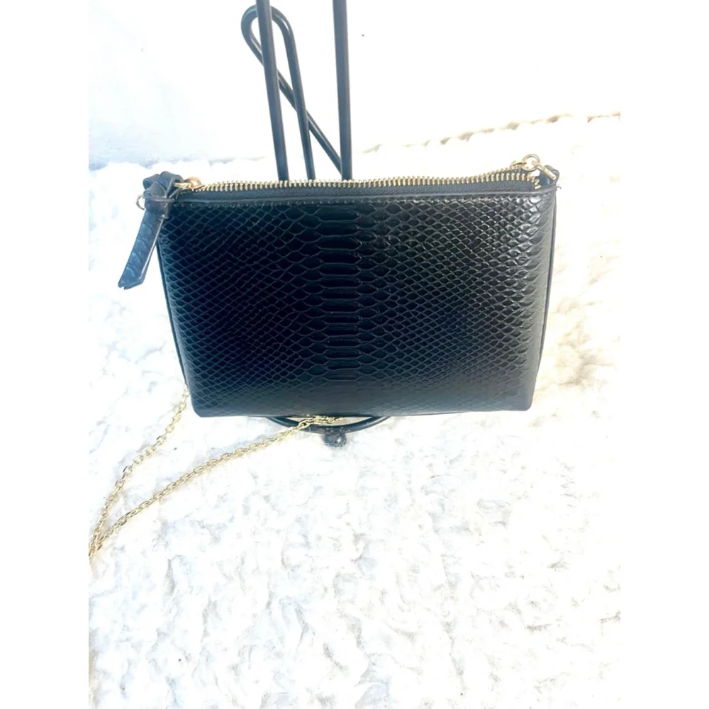 Mango MNG Coco Chain Bag Snake Skin Textured Black Crossbody purse